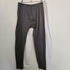 THERMAJOHN Men's Gray and White Long John Bottoms Bundle Size Large